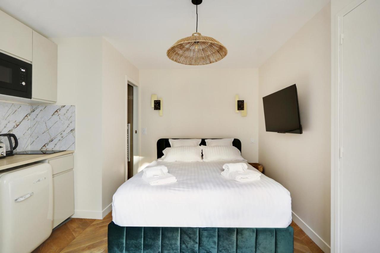 Pick A Flat'S Apartments In Saint-Lazare - Rue De Londres Paris Bagian luar foto
