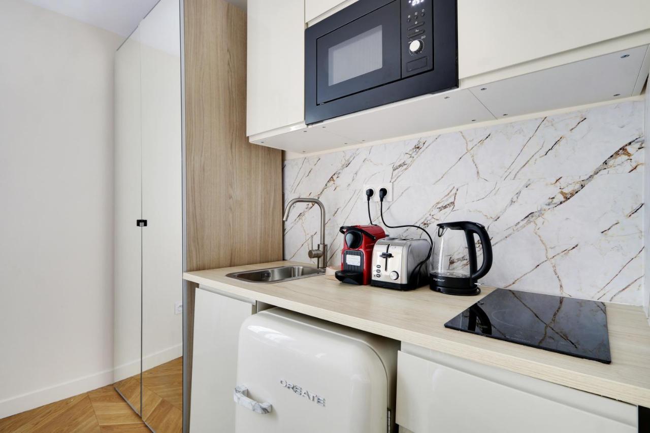 Pick A Flat'S Apartments In Saint-Lazare - Rue De Londres Paris Bagian luar foto